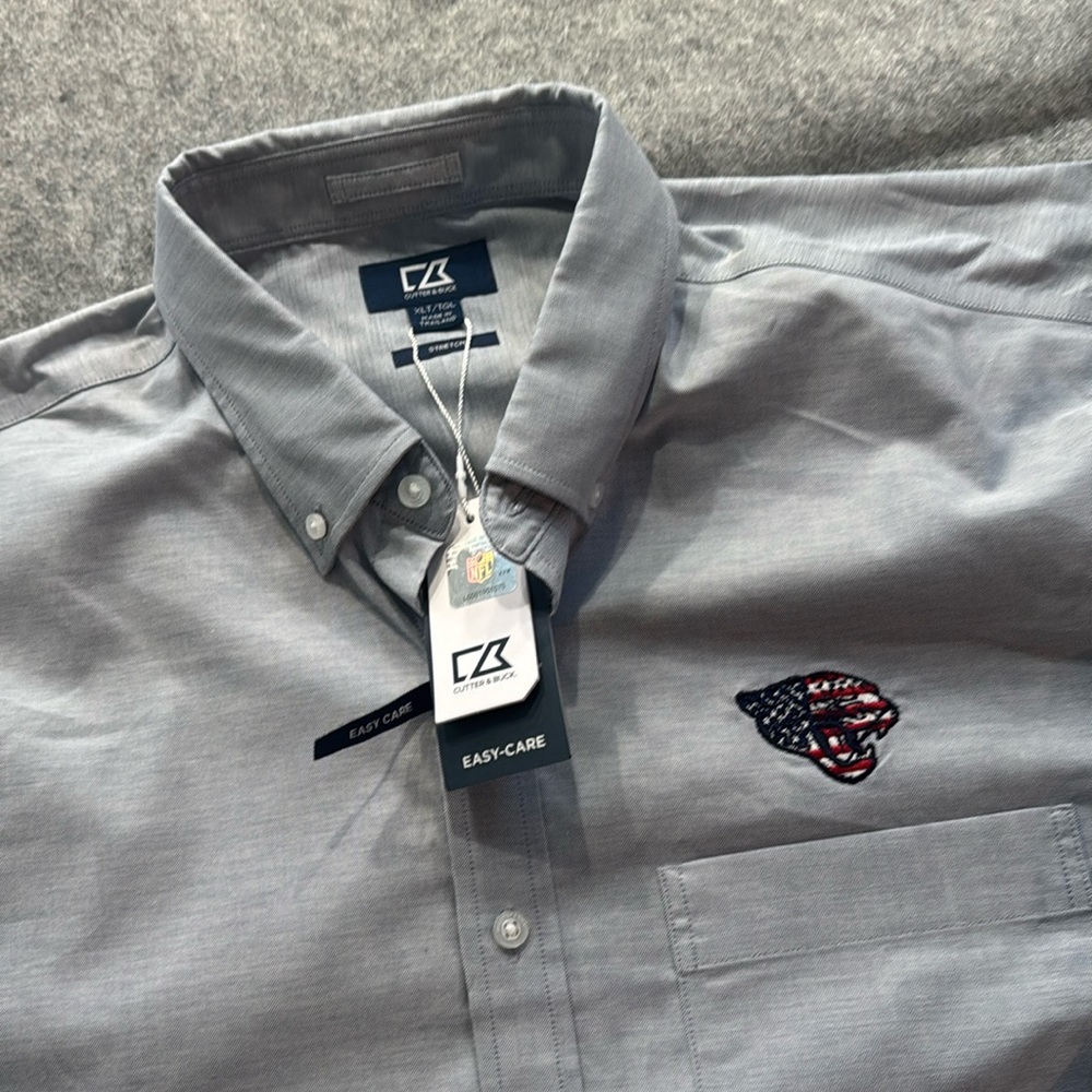 NWT Cutter and Buck charcoal Jaguars XLT 6-0075